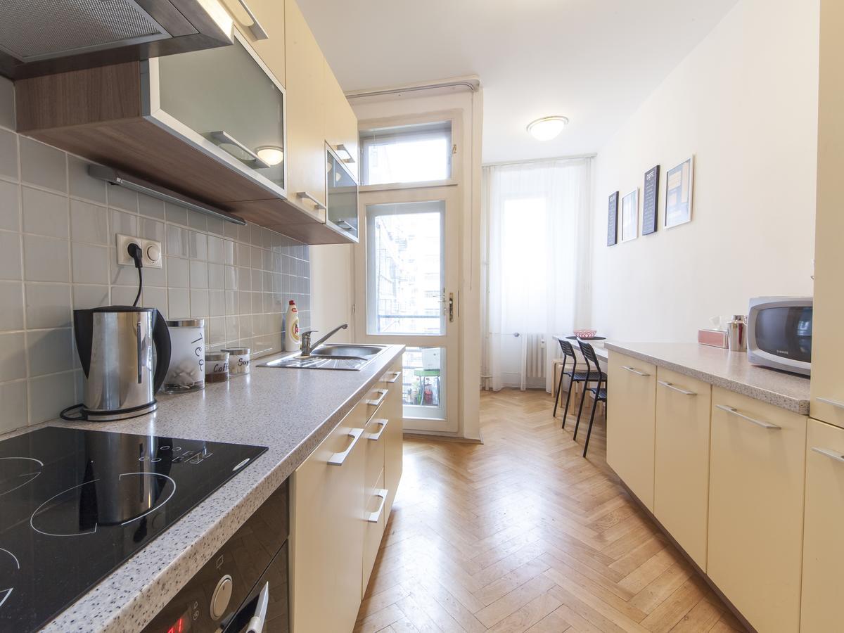 Modern Central Apartment Dlouha Prag Eksteriør billede